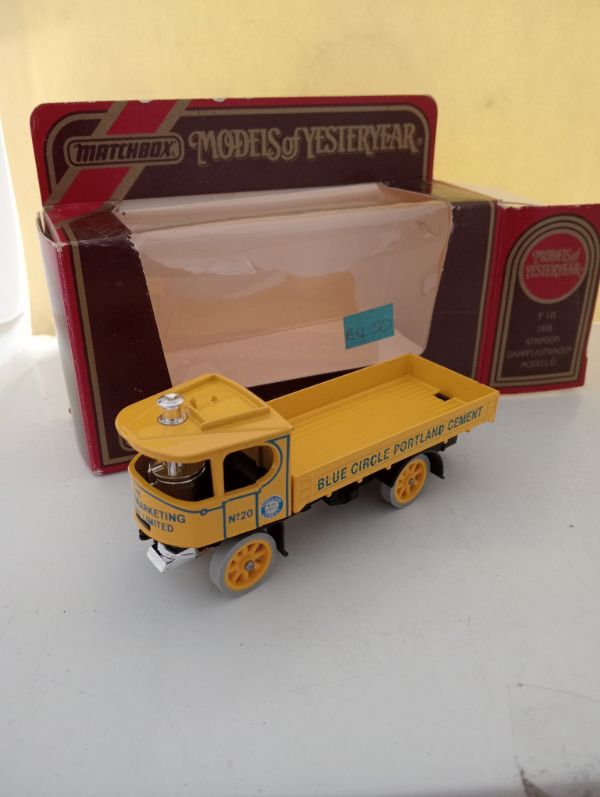 Matchbox Yesteryear Steam Wagon (FX122)