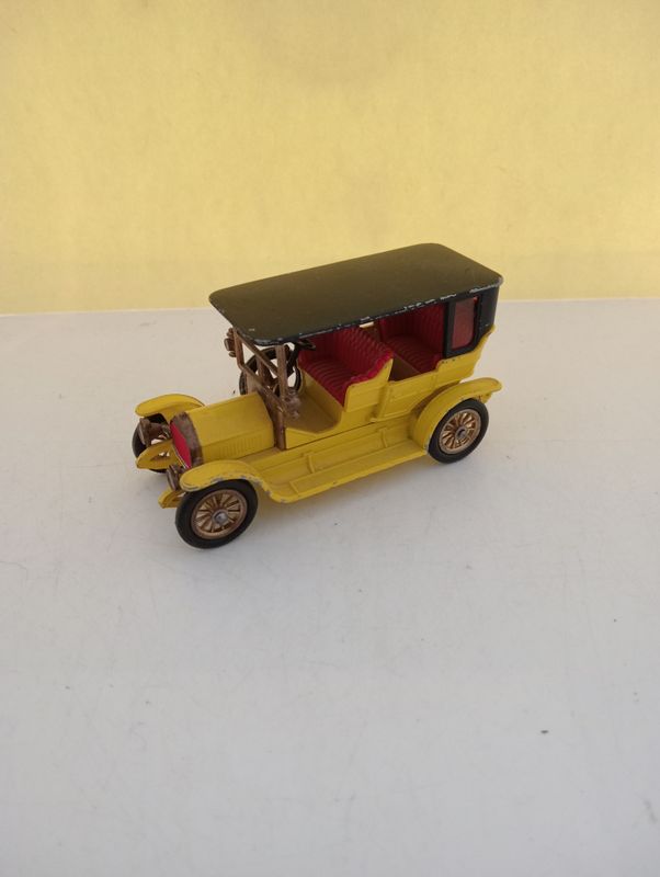 Diecast Model (GQ02)