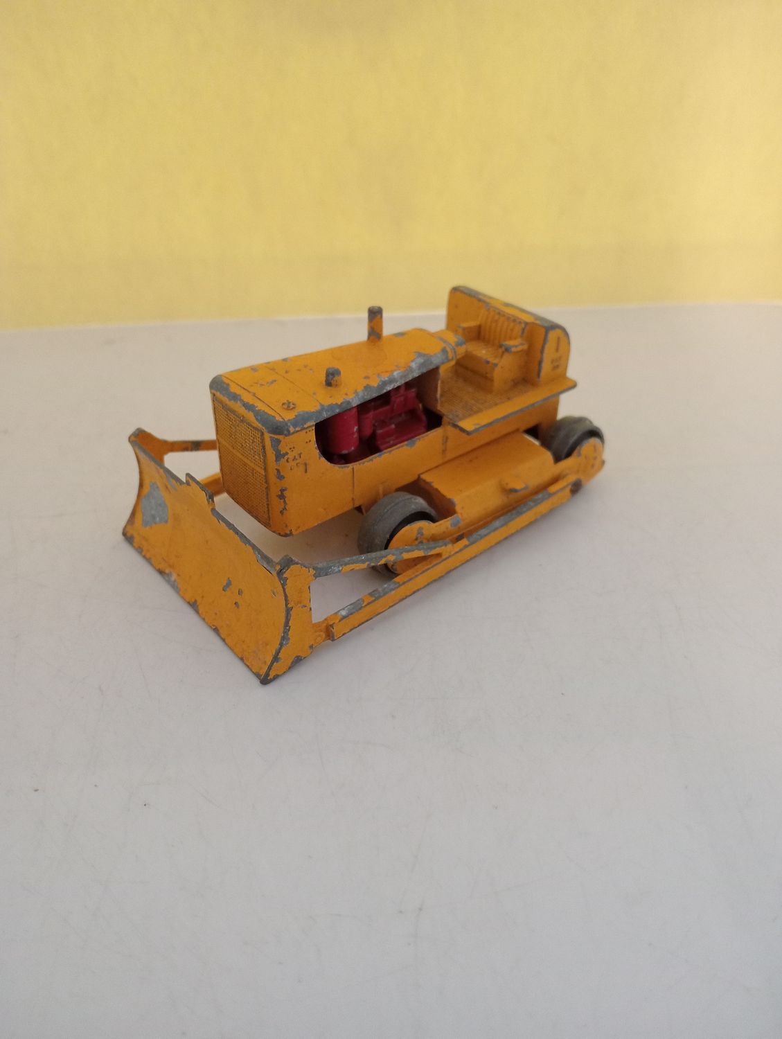 Diecast Model (GQ13)
