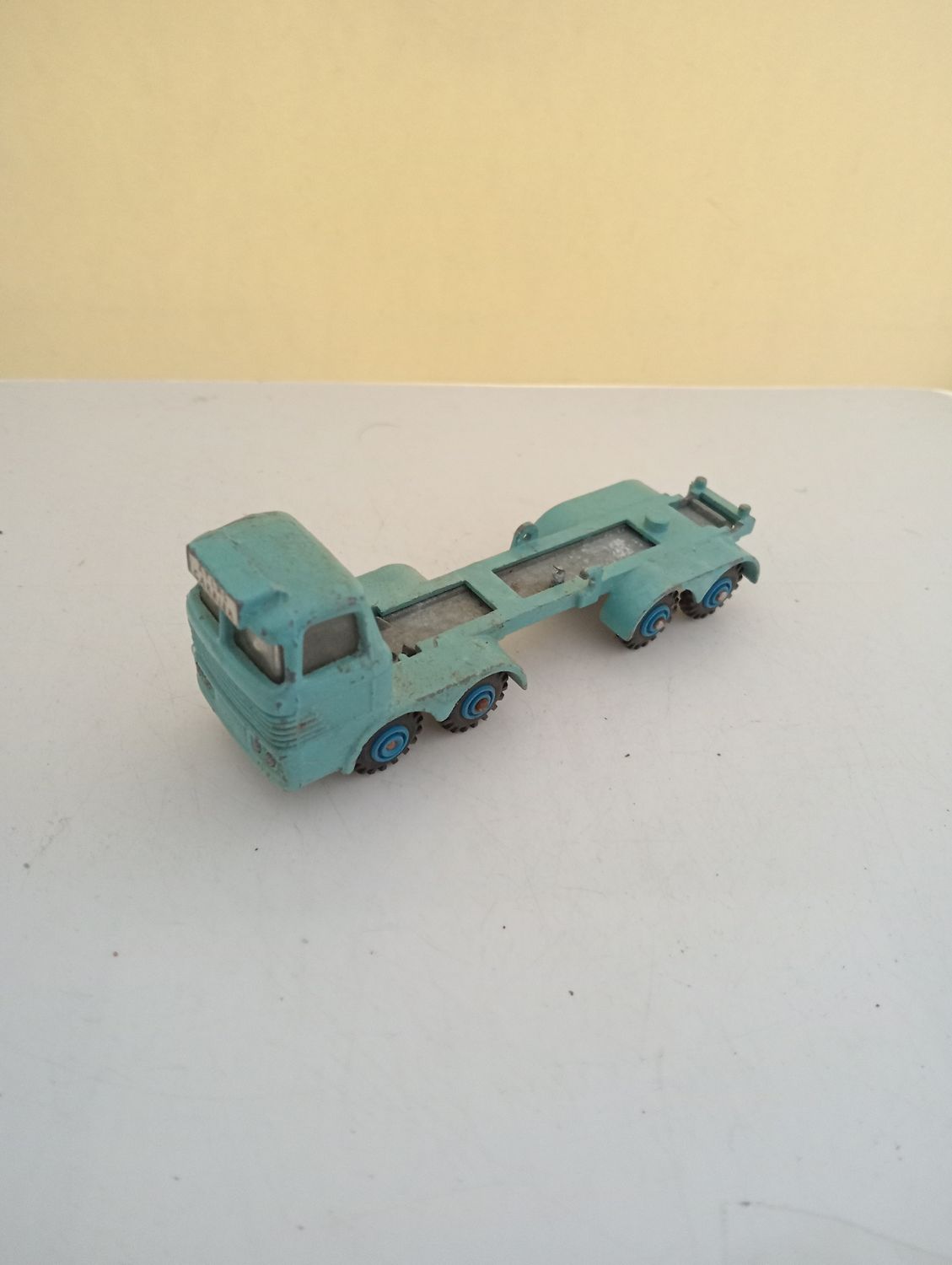 Budgie Diecast Model (GQ32)