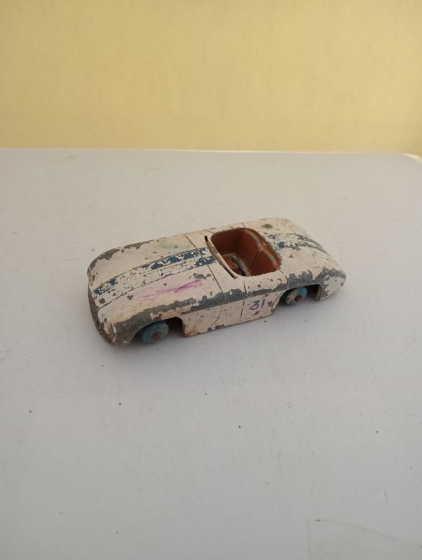 Diecast Model (GQ36)