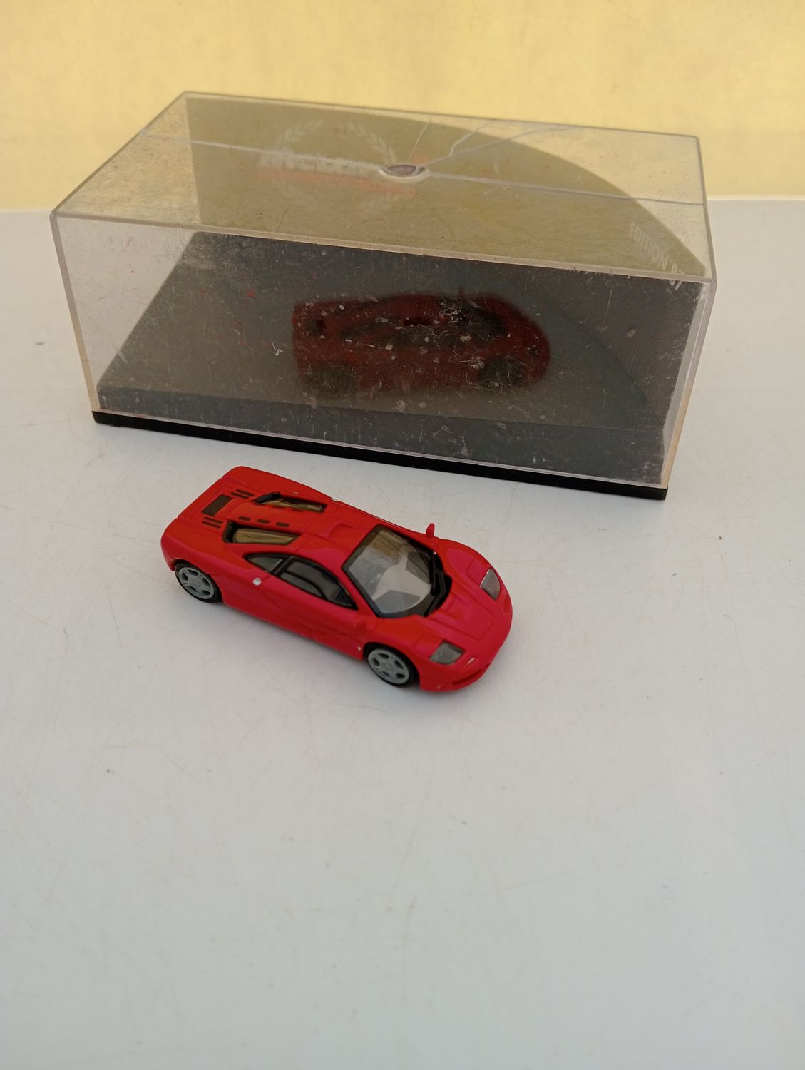 Model Car - Scale Aprox 1/76 (EX26)