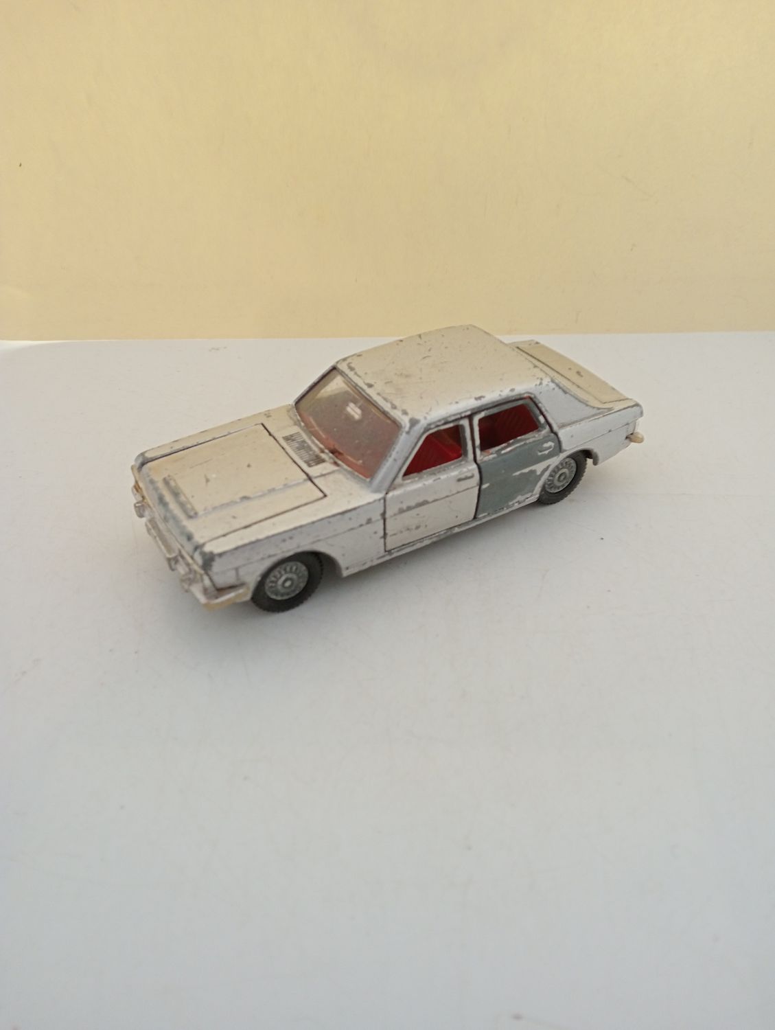 Dinky Ford(CQ41)