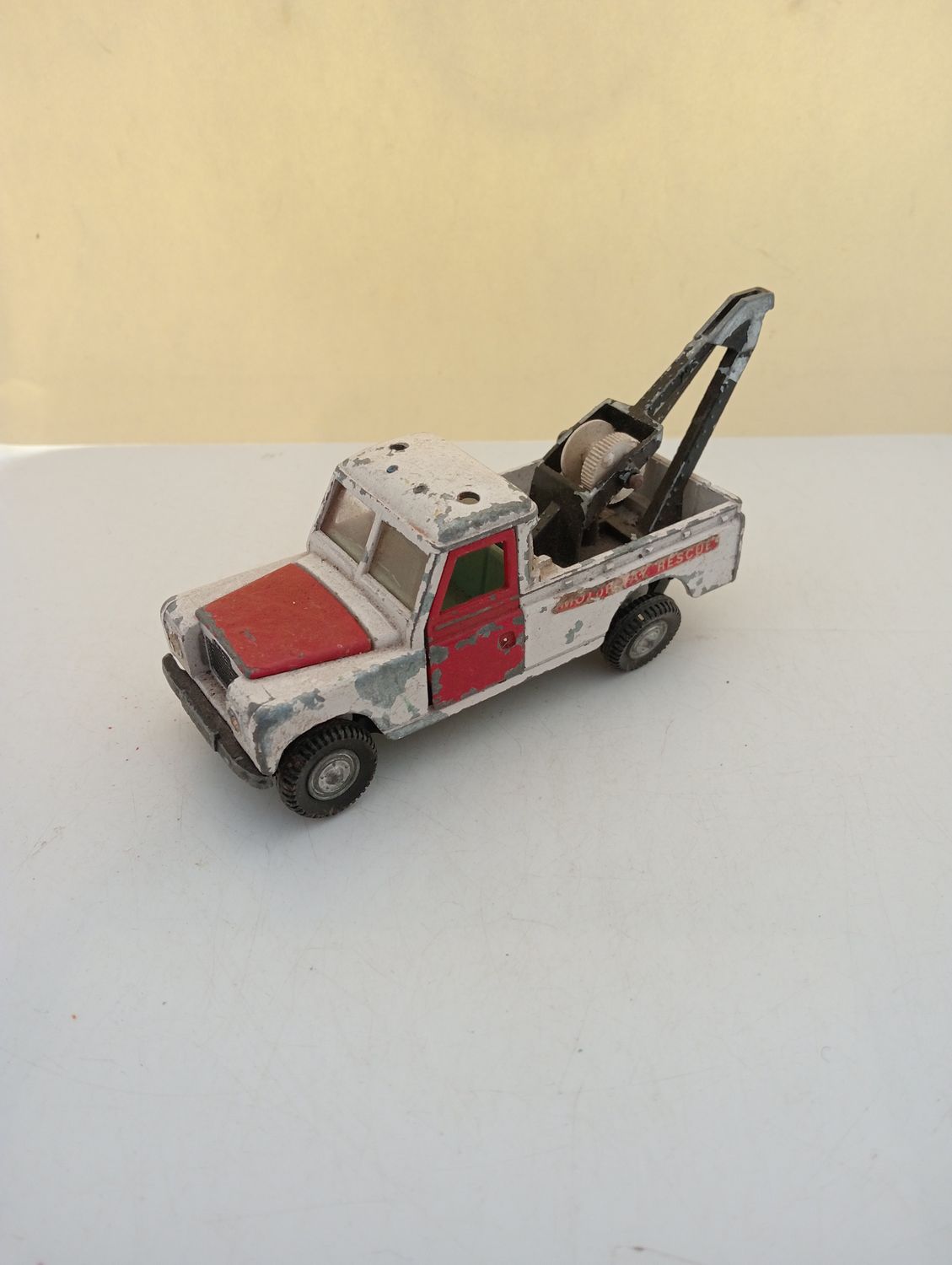 Dinky (CQ42)