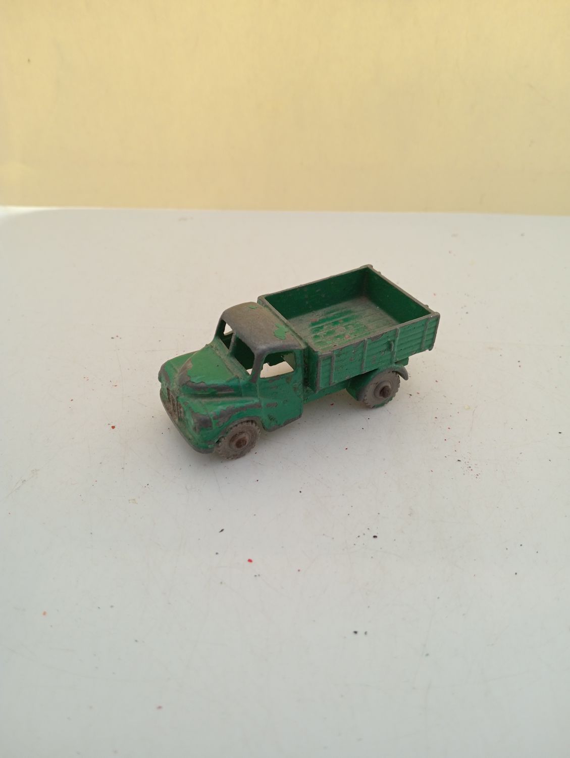 Dinky (CQ57)
