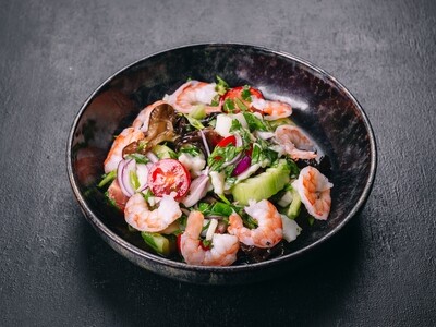 Тайский салат с морепродуктами