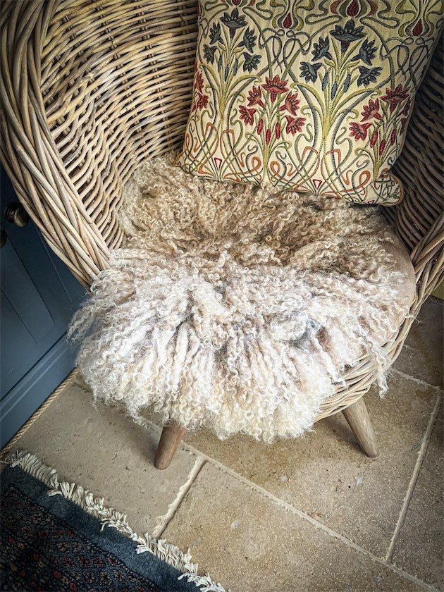 Soft Curly Felted Seat Cover -   287