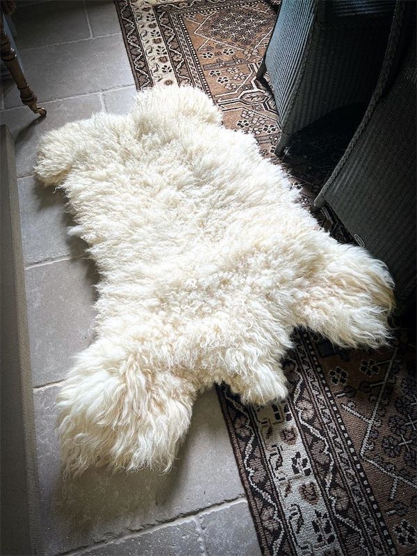 White Felted Fleece Rug - 288