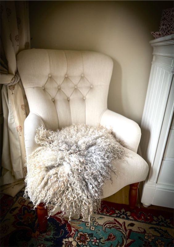 Gotland Felted Fleece Seat Pad - 319