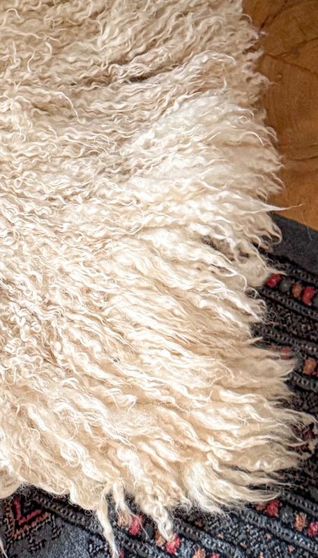 White  Felted Fleece Rug - 335