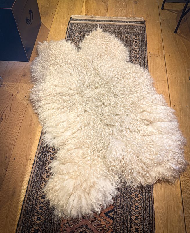 White Soft Wool Rug - 337  (please read description before purchasing)