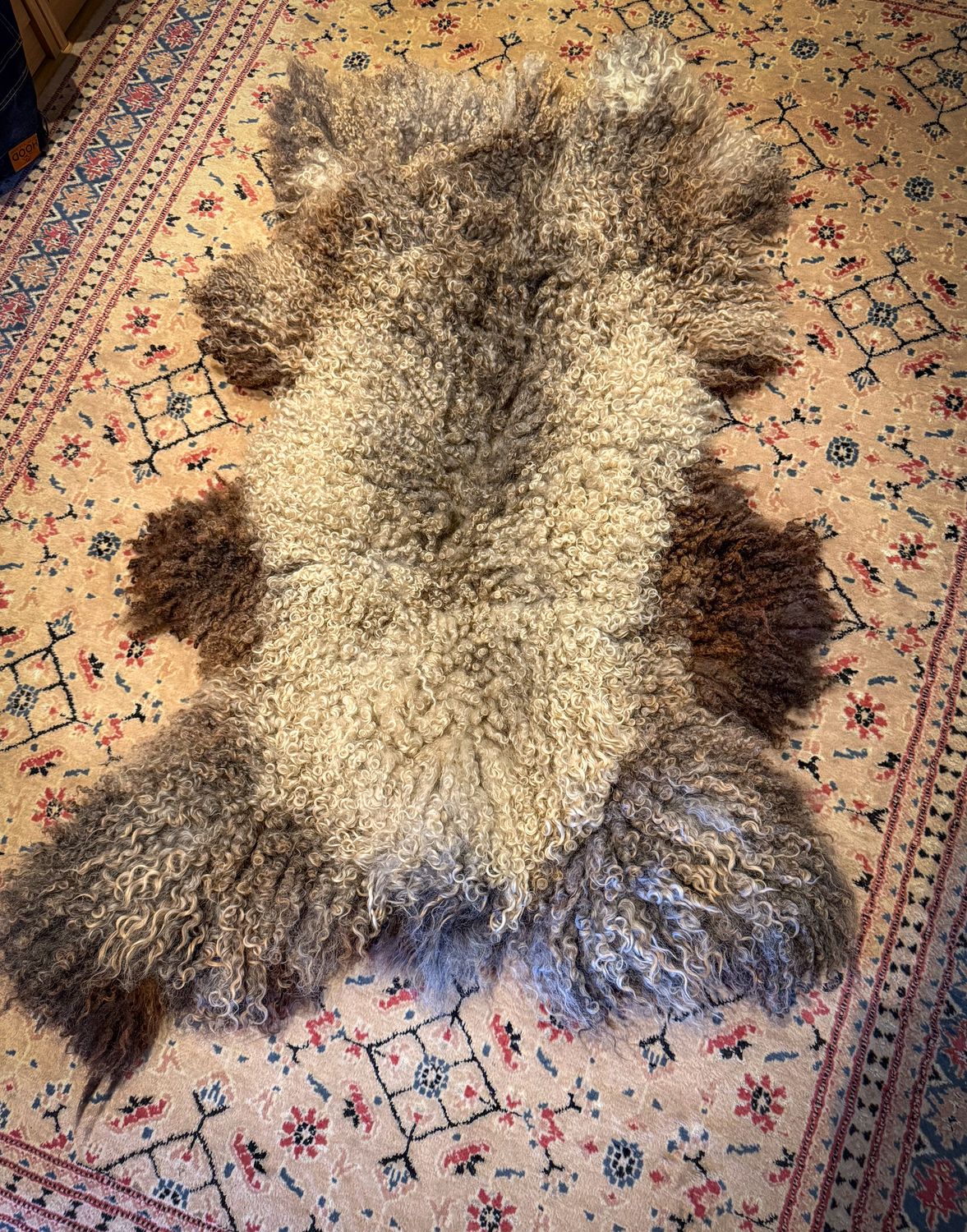 Large Felted Fleece Rug - 338