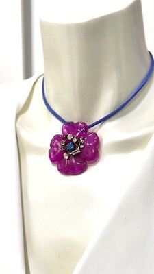 Collier Porte Bonheur trèfle à 4 feuilles Fuchsia