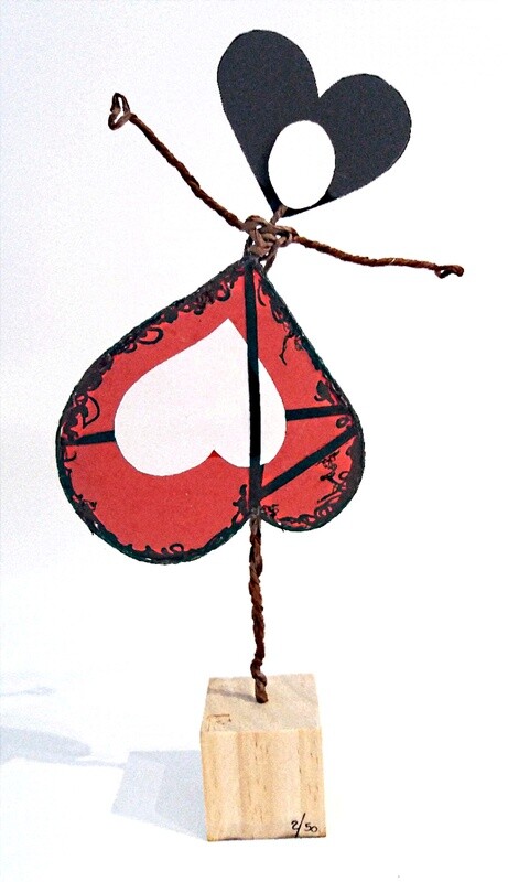Alsacienne de Cœurs petite Sculpture en Papier Rouge