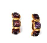 Boucles d&#39;oreilles clips violet