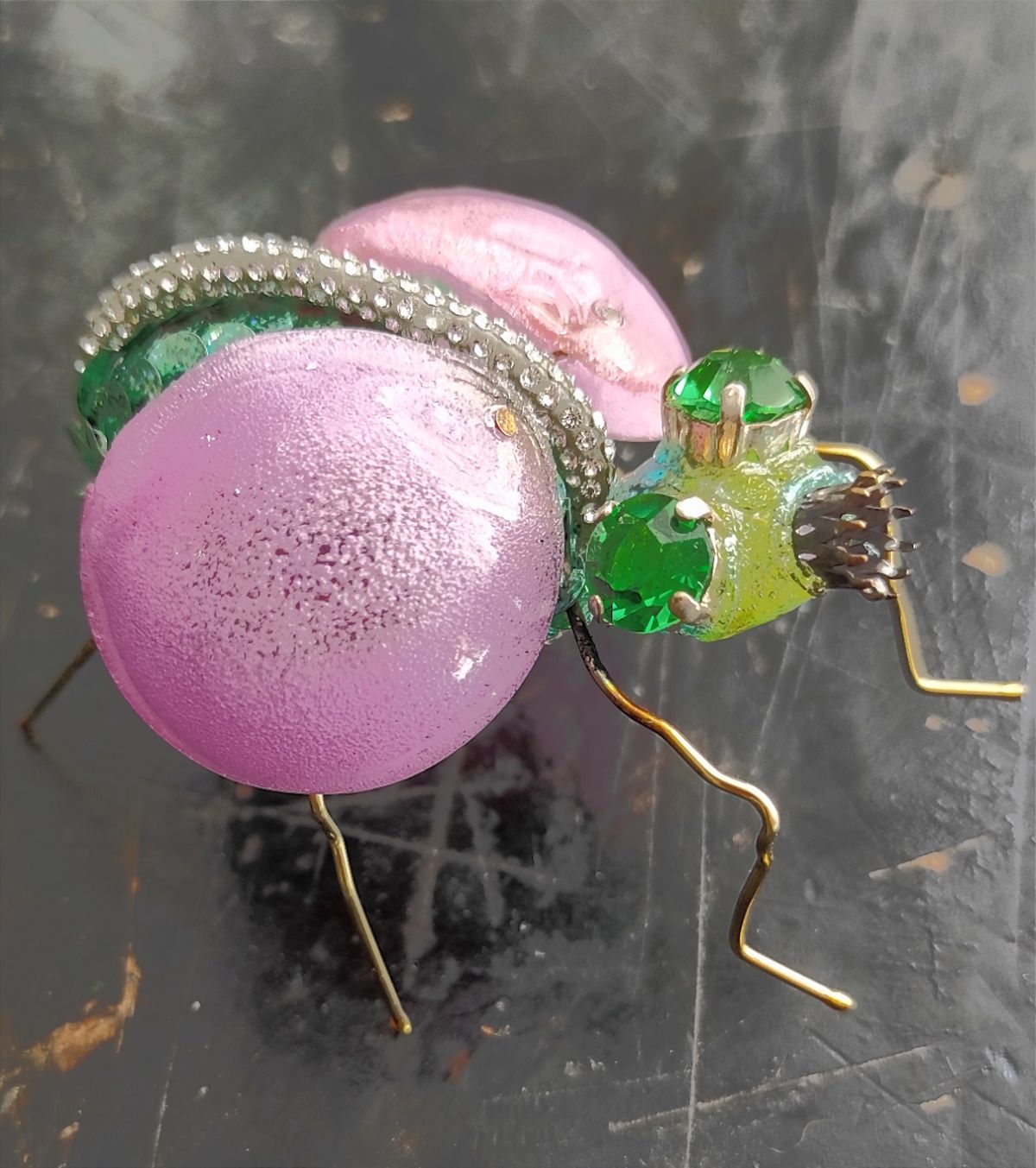 Broche Scarabée Rose2