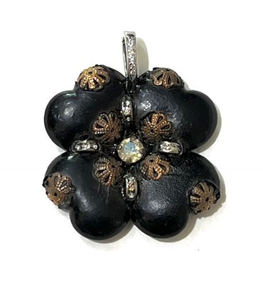 Collier Porte Bonheur noir