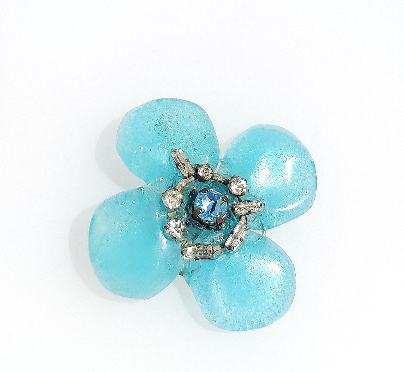 Collier trèfle porte bonheur bleu ciel