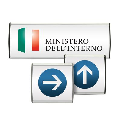 FINDING 10 | segnaletica a parete