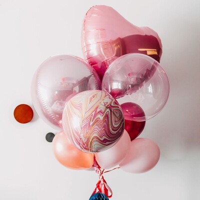 Total Romance Balloon Bunch