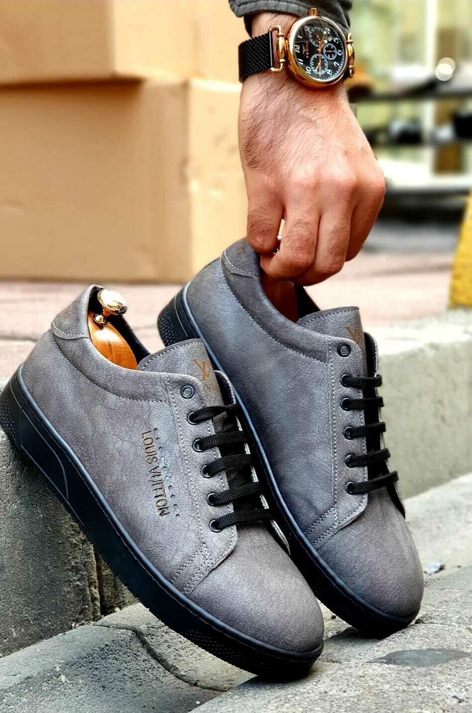Shoes wholesale