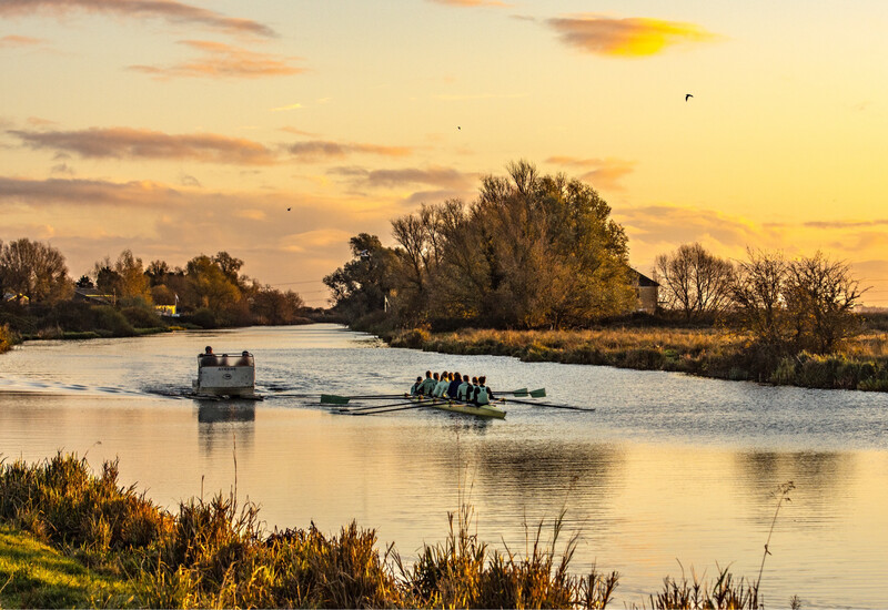 CUBC Women At Sunrise - Print
