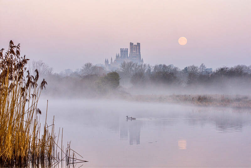 Ely Cathedral &amp; The Full Moon