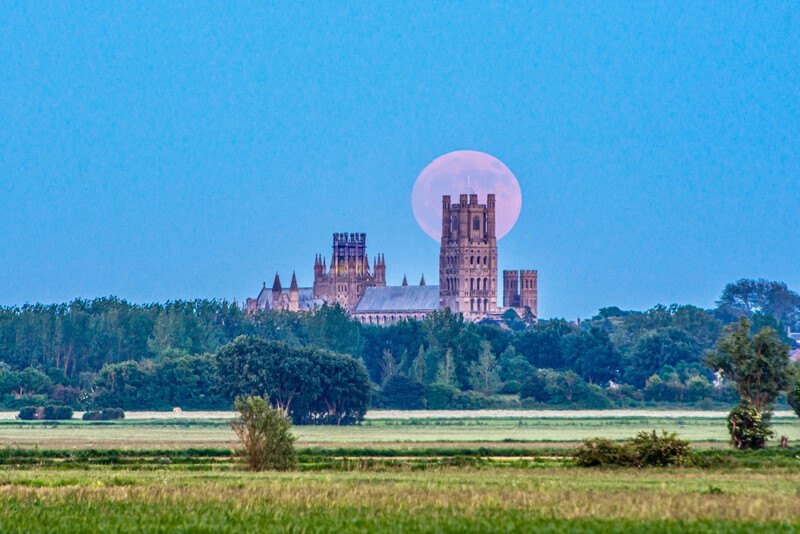Ely Cathedral &amp; Strawberry Full Moon