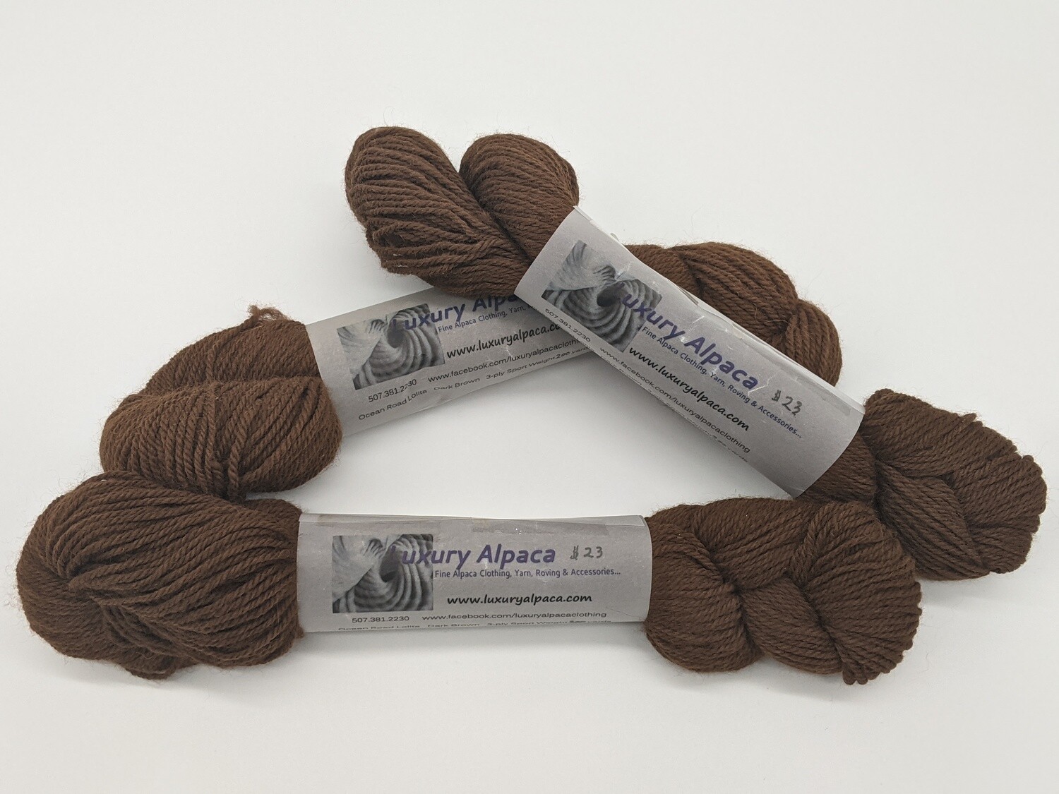 100% Alpaca Yarn Dark Brown color. 80 yards