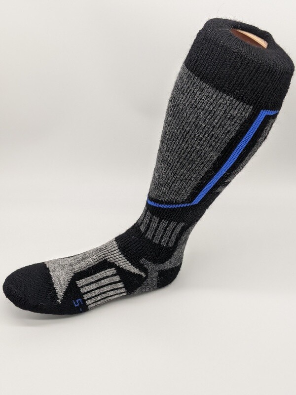 Alpaca Ski &amp; Snowboard Light Weight