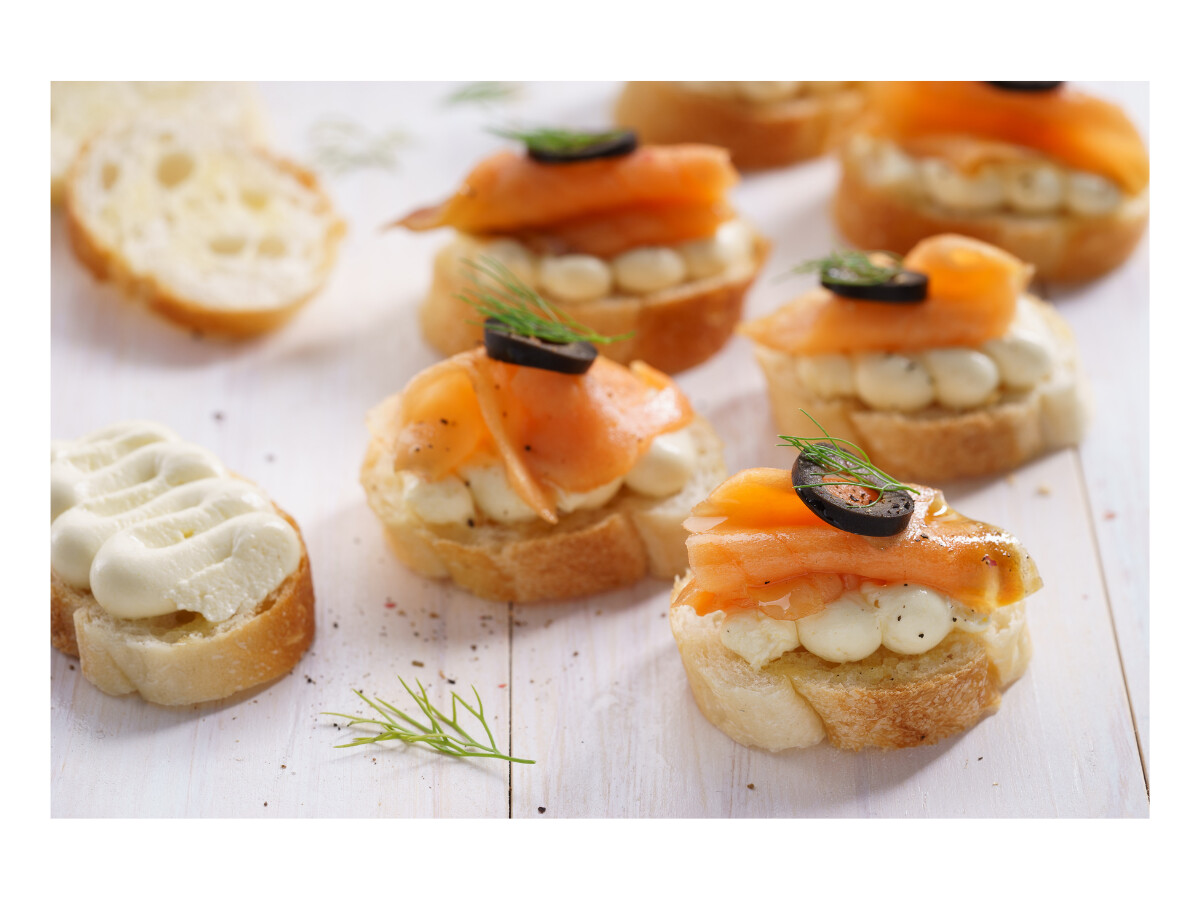 Salmón Ahumado Canapés (1 kg)