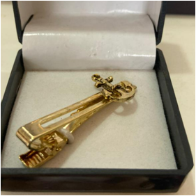 Anchor tie pin