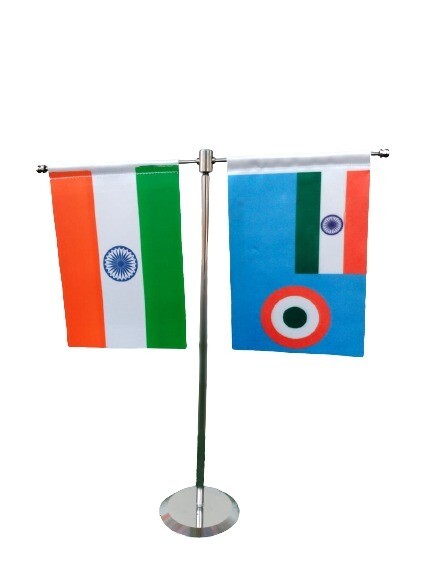 T stand with flags (Navy combination flags)