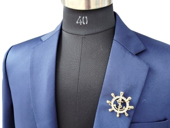 Ship steering wheel broach