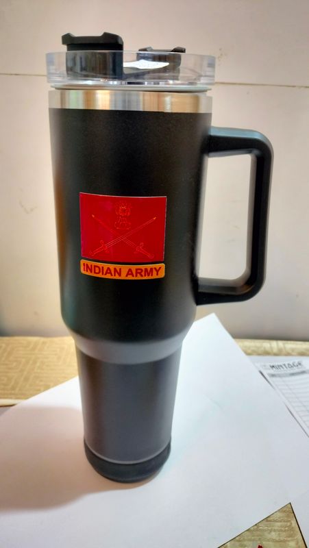 Musical coffee mug for long drives