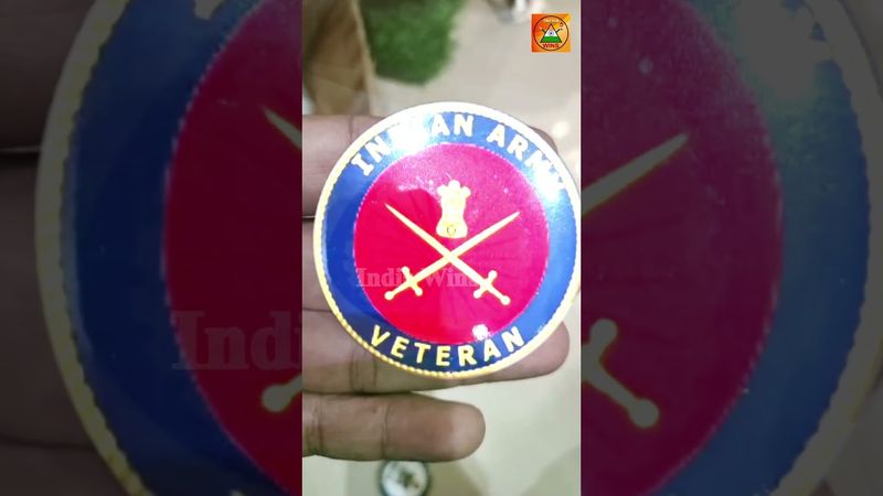 Badges metal with pin back side