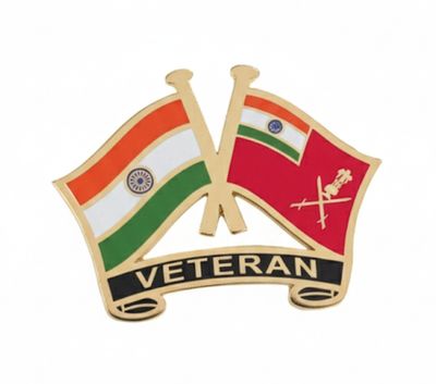Army combo lapel pin for veterans