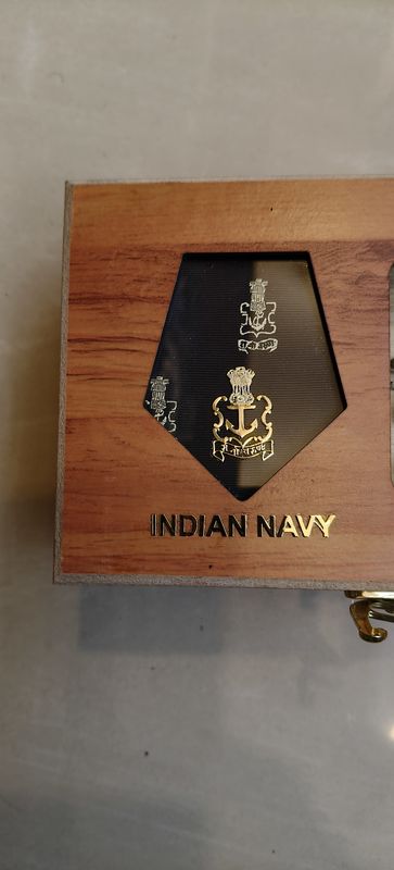 Tie pin, cufflink, tie pin,lapel pin box