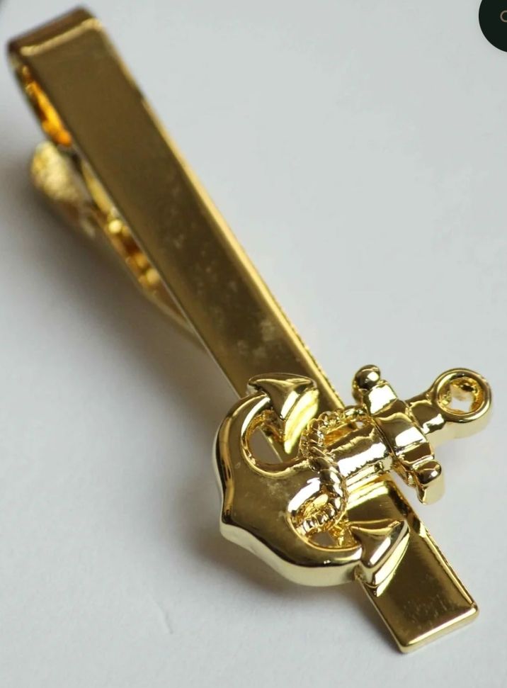 Anchor tie pin