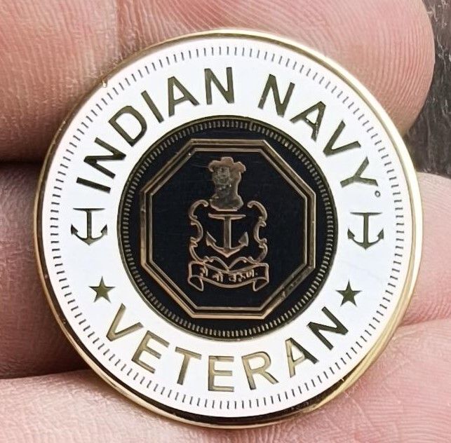 Navy veteran brass lapel pin round