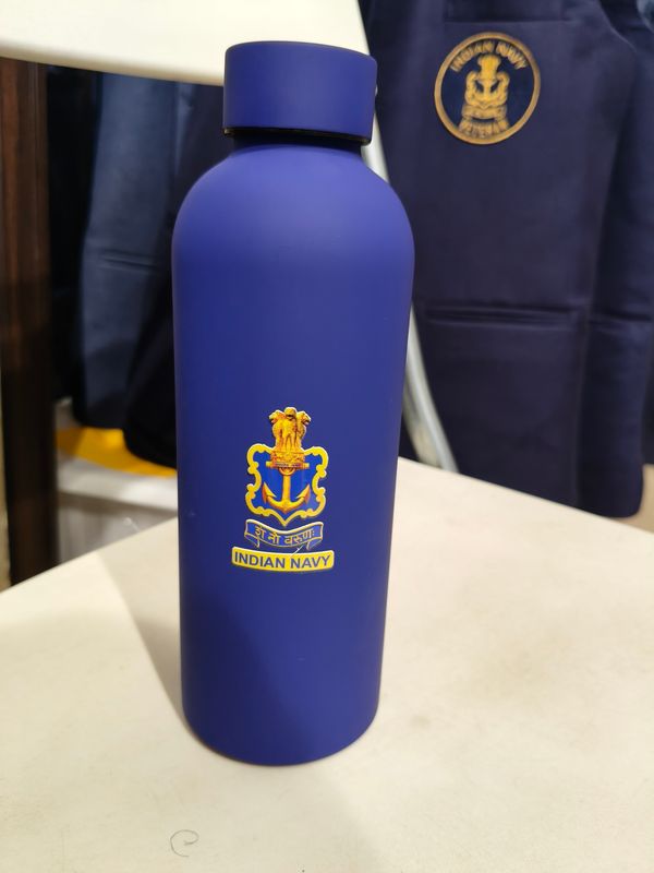 Stainless steel water bottle Hot &amp; Cold 500 ML