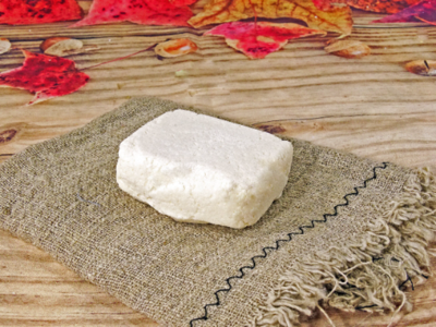 Nourishing shampoo solid bar with coconut oil