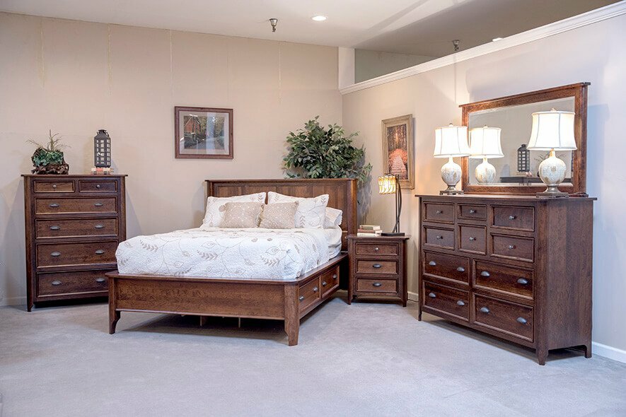 Yutzy Woodworking Hudson Queen Storage Bed