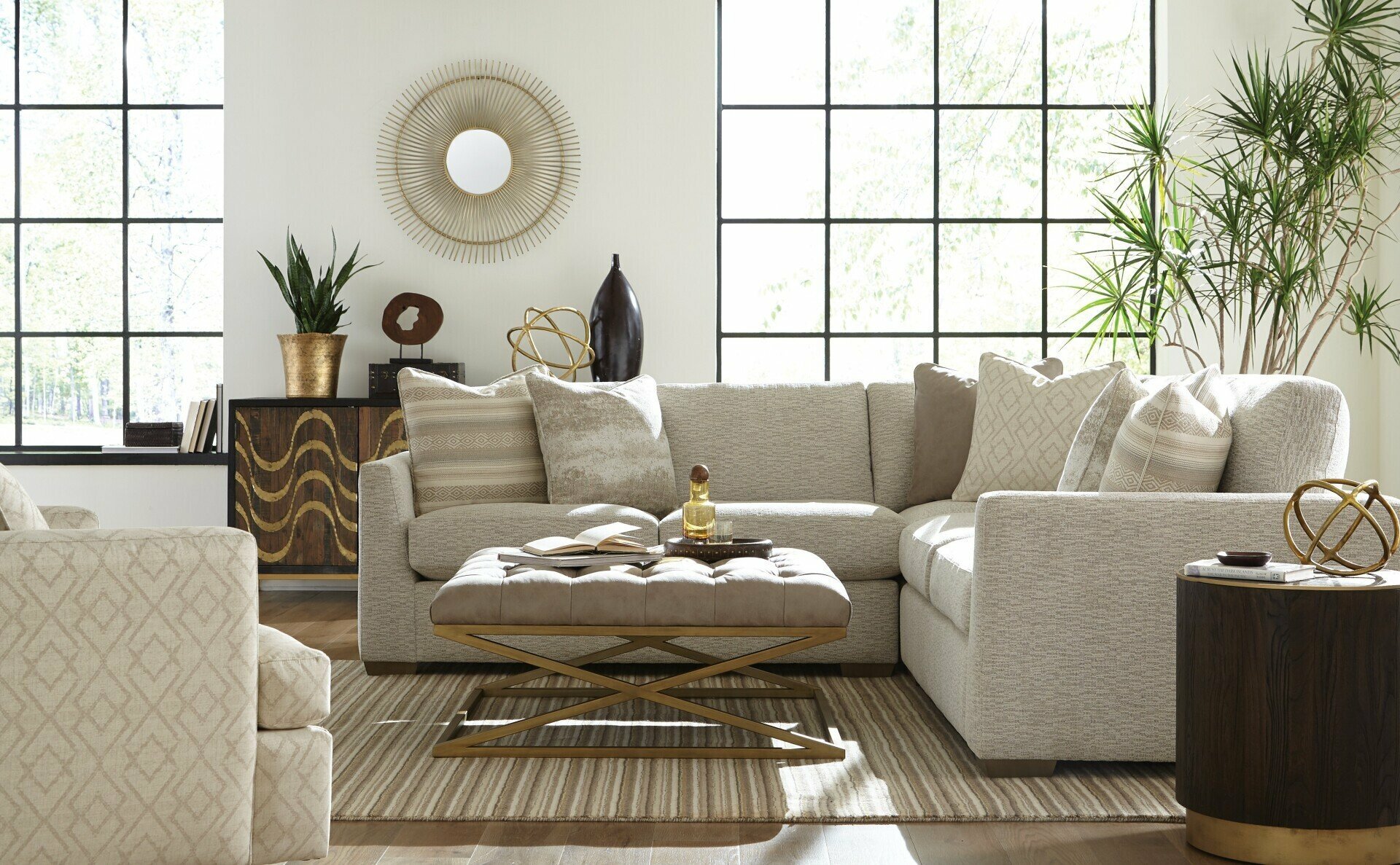 Craftmaster 088100 Ottoman