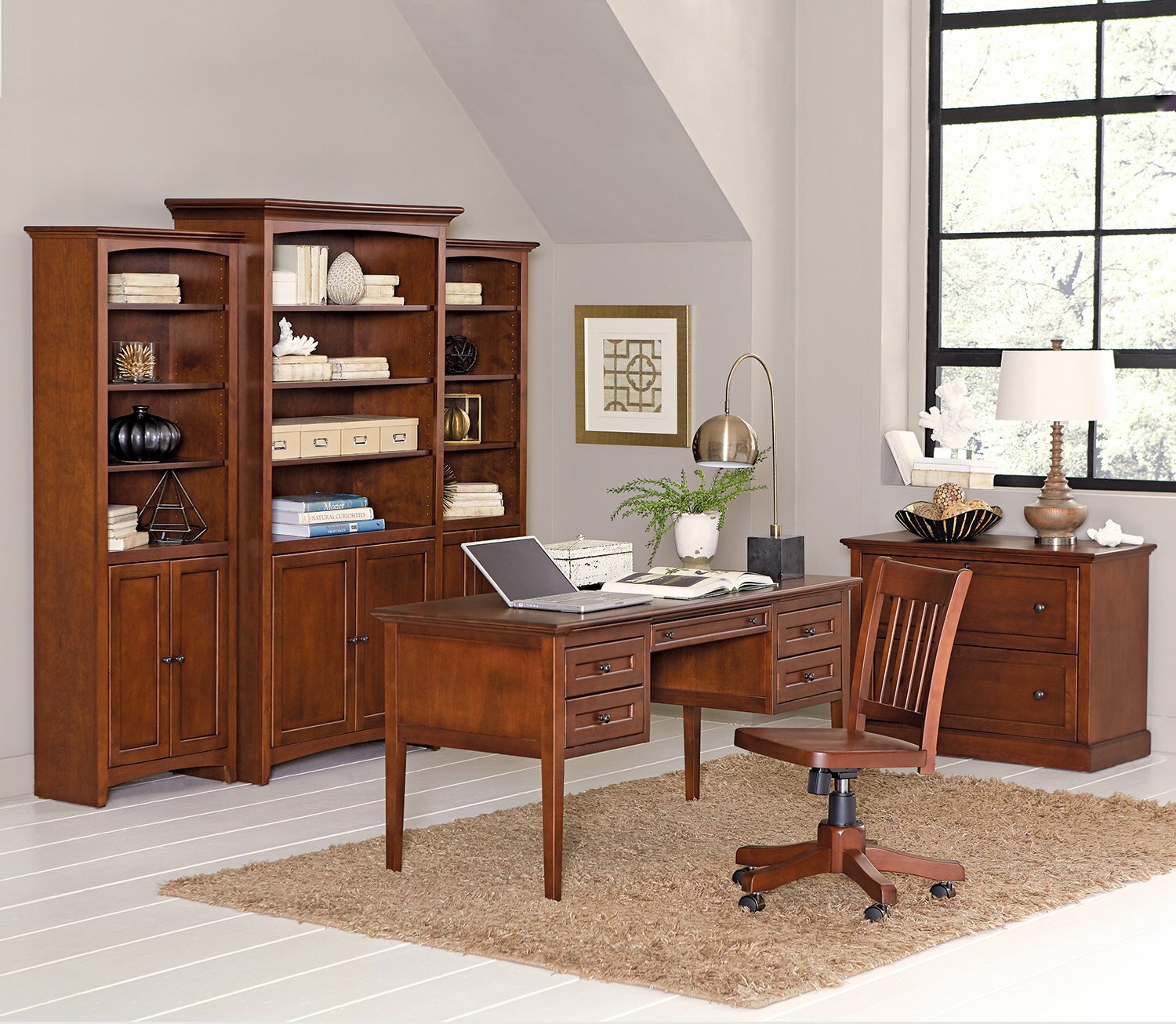 Whittier McKenzie 4-Drawer Desk