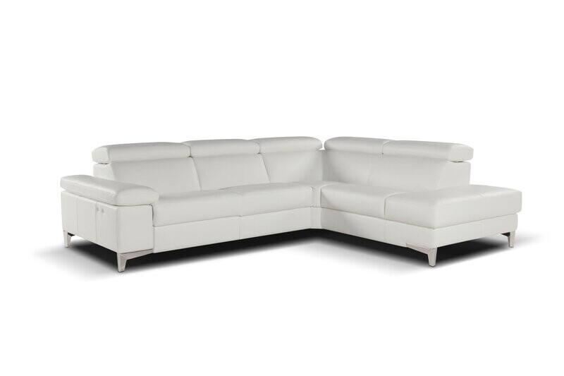 Nicoletti Megan Leather Sectional Nicoletti Megan Leather Sectional