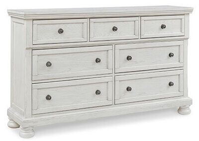 Millennium 742 Dresser