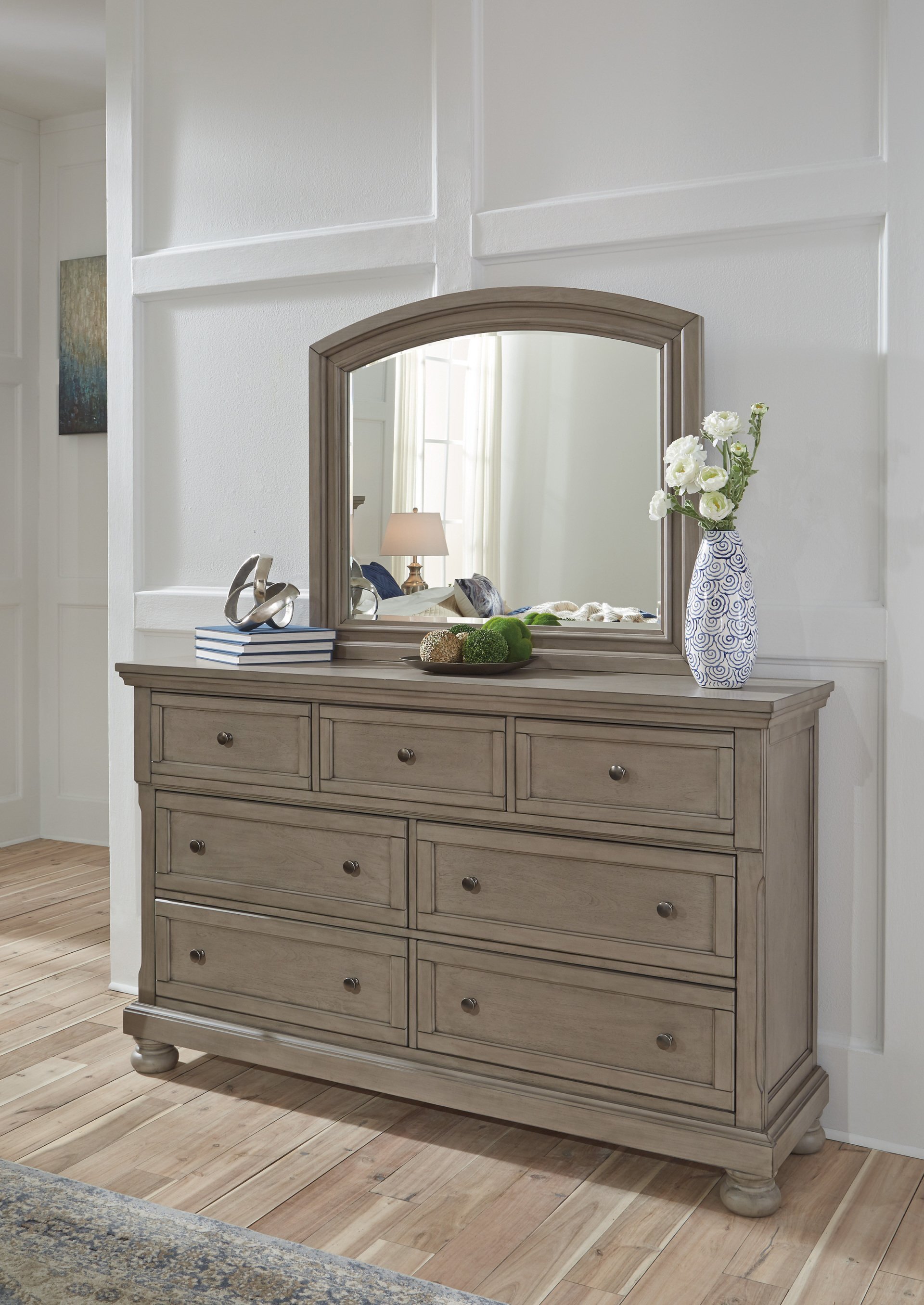 Millennium 733 Mirror