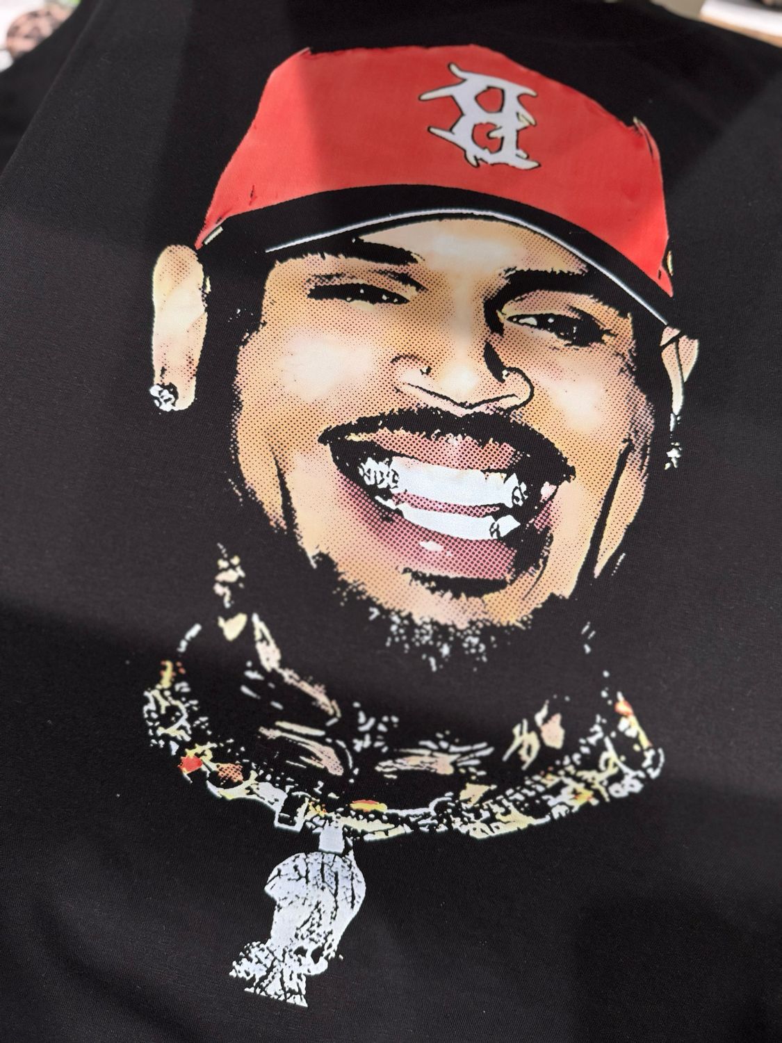 “Hey bighead” Chris Brown tee