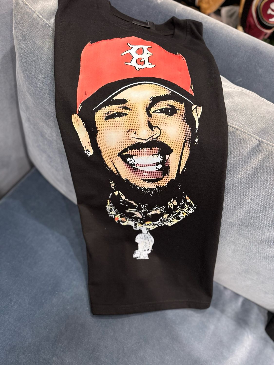 “Hey bighead” Chris Brown tee
